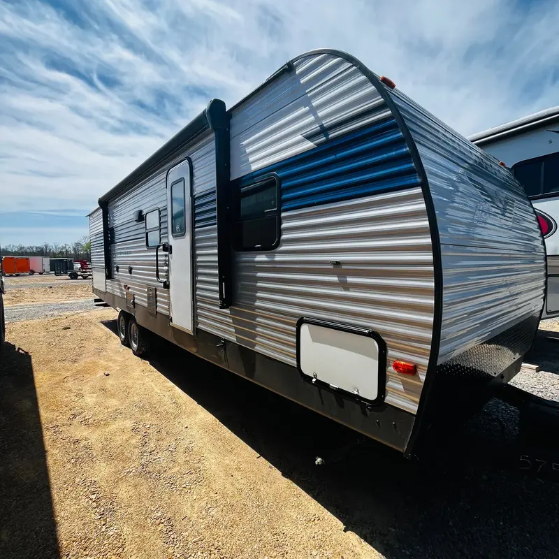 2023 Primetime Avenger Travel Trailer – Lightweight Camper With Modern Amenities 1