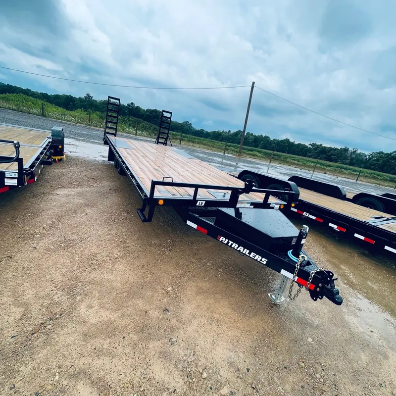 2025 Pj L6 8.5' X 22' Deck-Over Equipment Trailer 1