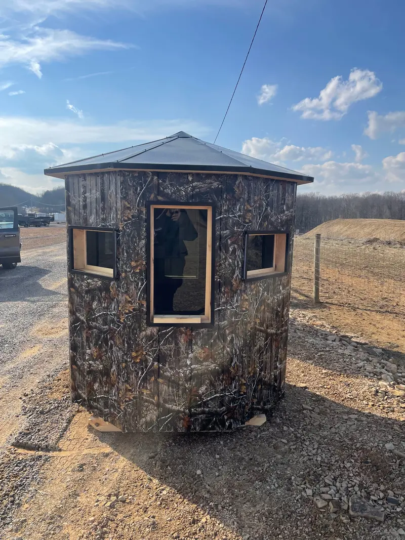 6' X 6' Camo-Print Hunting Shanty 1