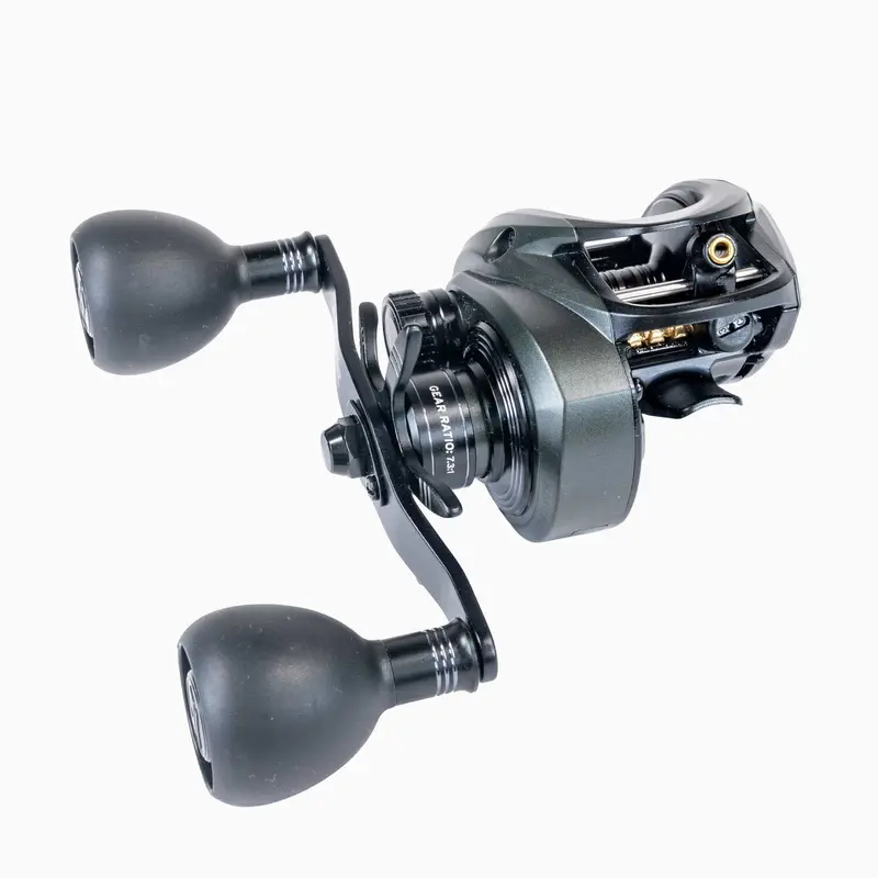 Abu Garcia Beast Baitcasting Reels – High-Torque Design 1