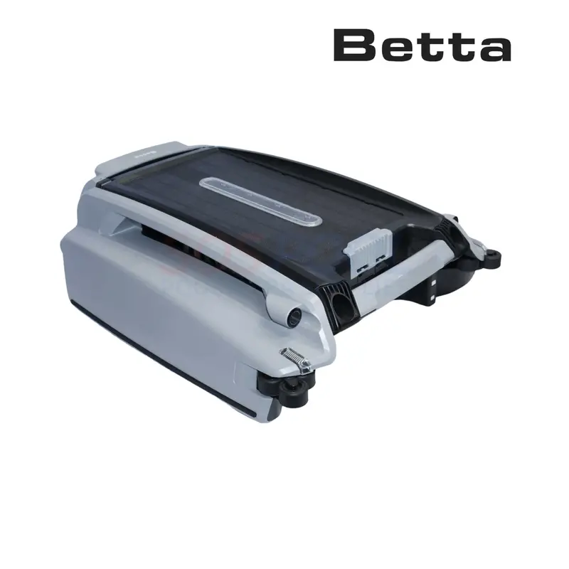 Betta Se Plus Solar-Powered Smart Robotic Pool Skimmer Cleaner 1