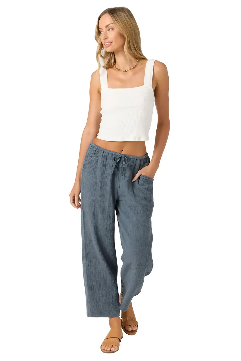 O'Neill Brenda Slim-Fit Trousers – Modern Everyday Pants 1
