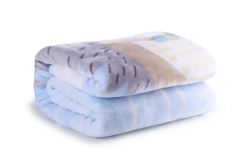 Plush Blue Kids Throw Blanket – Soft, Snuggly, And Machine-Washable 1