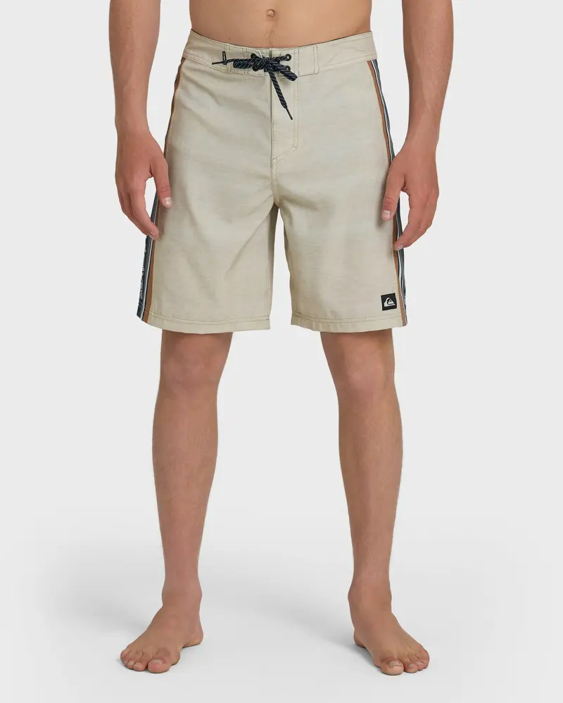Quiksilver Fade Lines Panel 19-Inch Performance Boardshorts 1