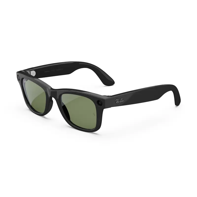 Ray-Ban Wayfarer Meta Smart Connected Sunglasses 1