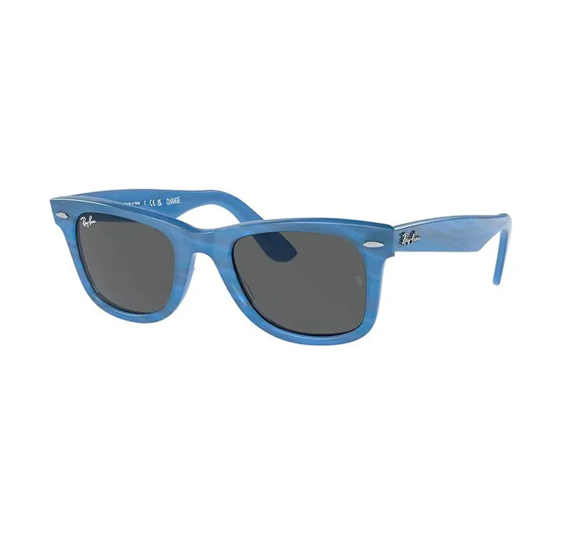 Ray-Ban Wayfarer Polarized Photochromic Sunglasses 2