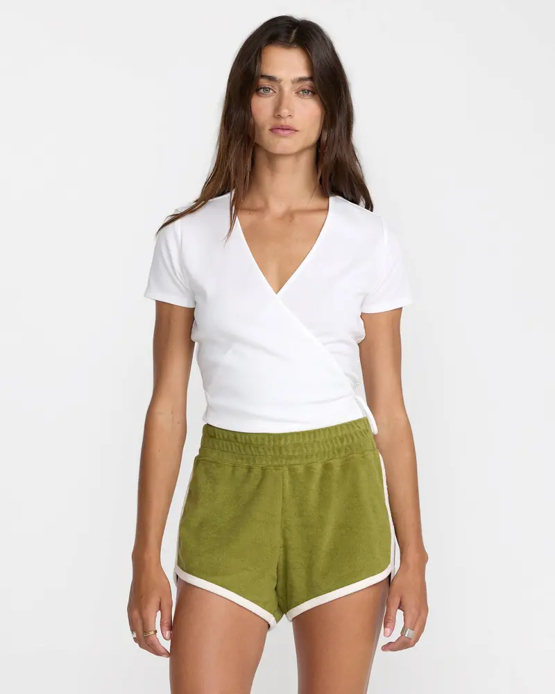 Rvca Vacation Shorts For Men And Women 1