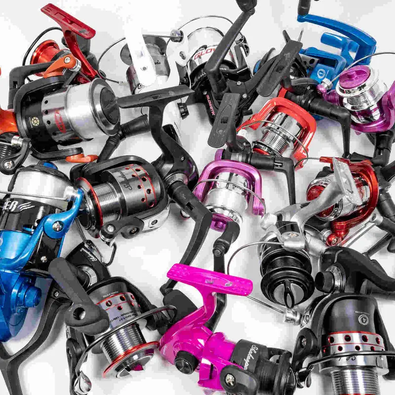 Shakespeare 5-Piece Spinning Reel Bundle – 1–6 Ball Bearing System 1