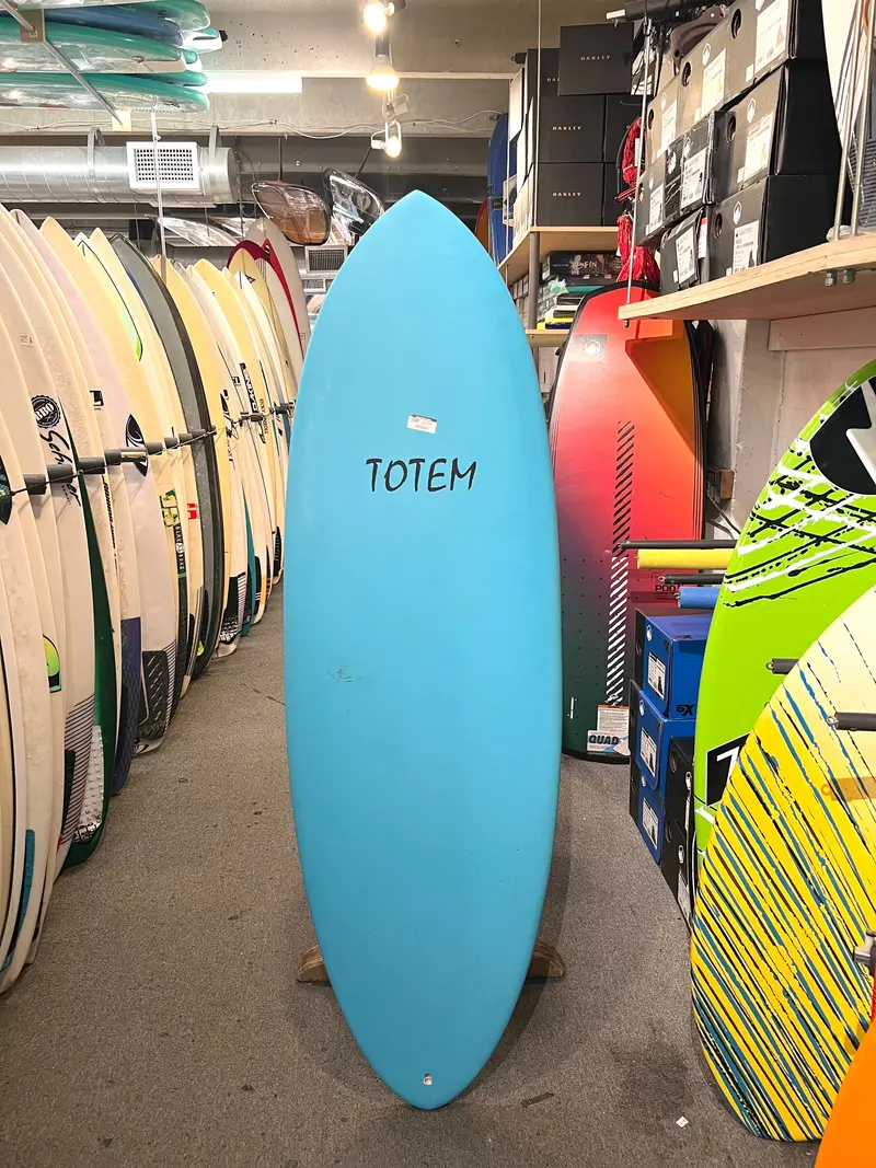 Totem Surfboards – Premium Shortboard Collection 1