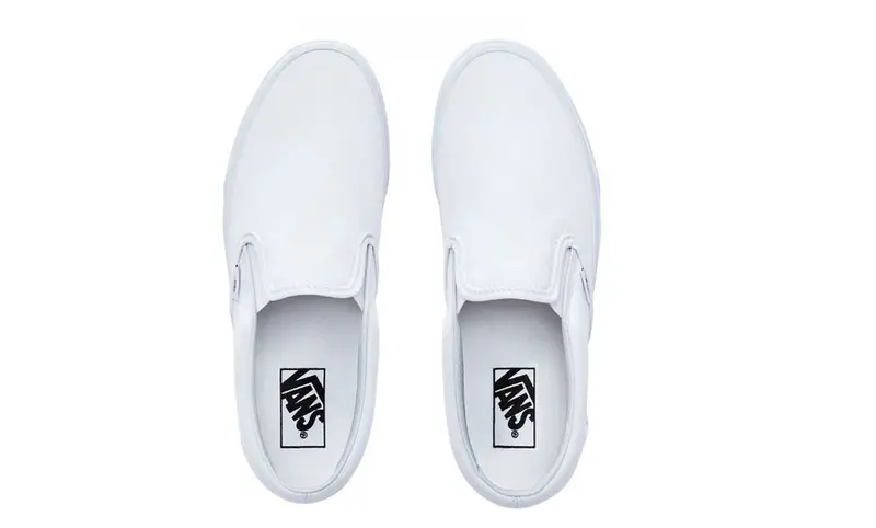 Vans Classic Slip-On Canvas Loafers – Timeless Skate-Inspired Footwear 1